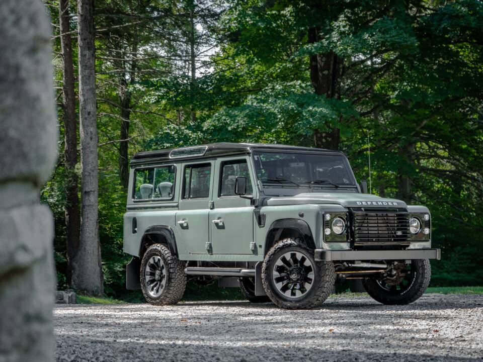 Image 5/67 of Land Rover Defender 110 Turbo Diesel (1999)