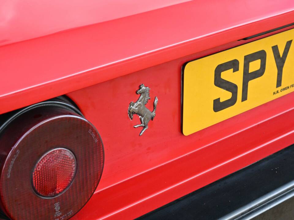 Image 11/50 of Ferrari Mondial 8 (1981)
