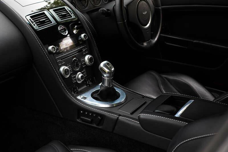 Imagen 14/46 de Aston Martin V12 Zagato (2011)