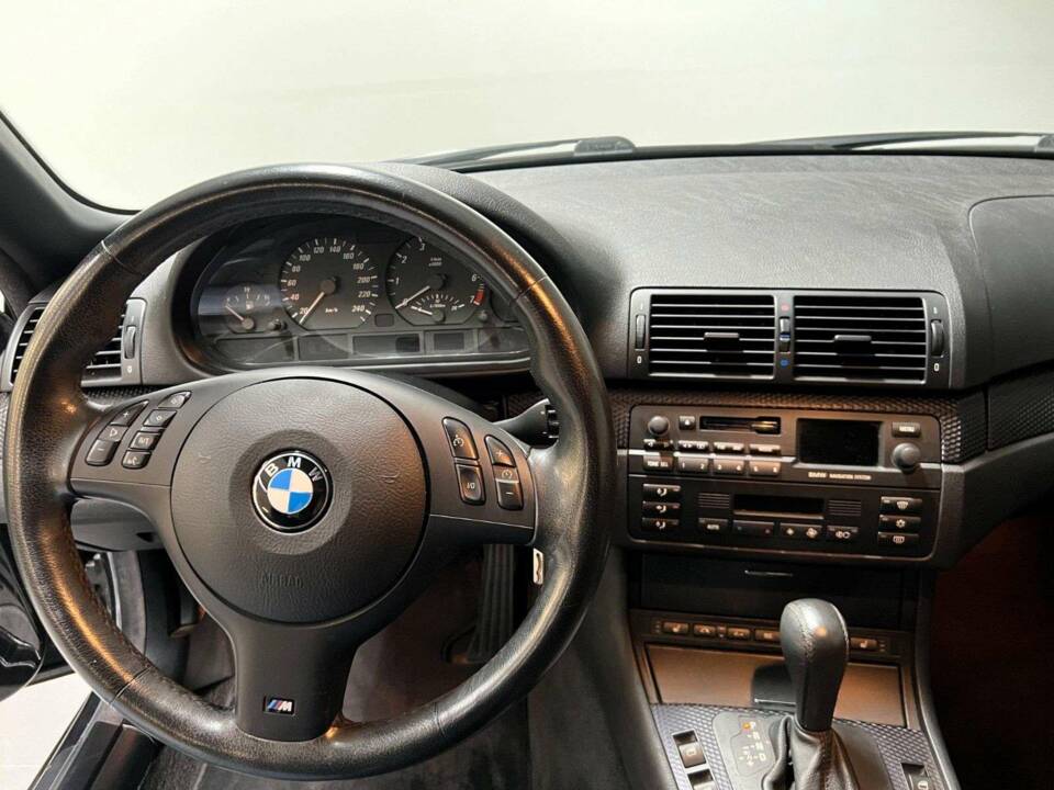 Immagine 11/15 di BMW 325Ci (2003)