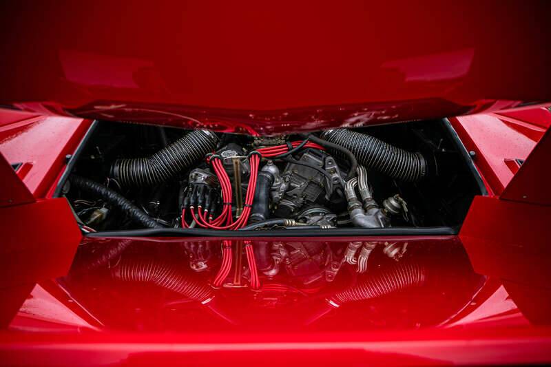 Bild 18/43 von Lamborghini Countach LP 5000 S QV (1988)