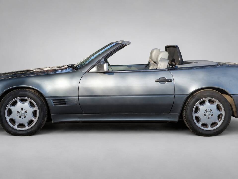 Image 6/18 de Mercedes-Benz 300 SL (1993)