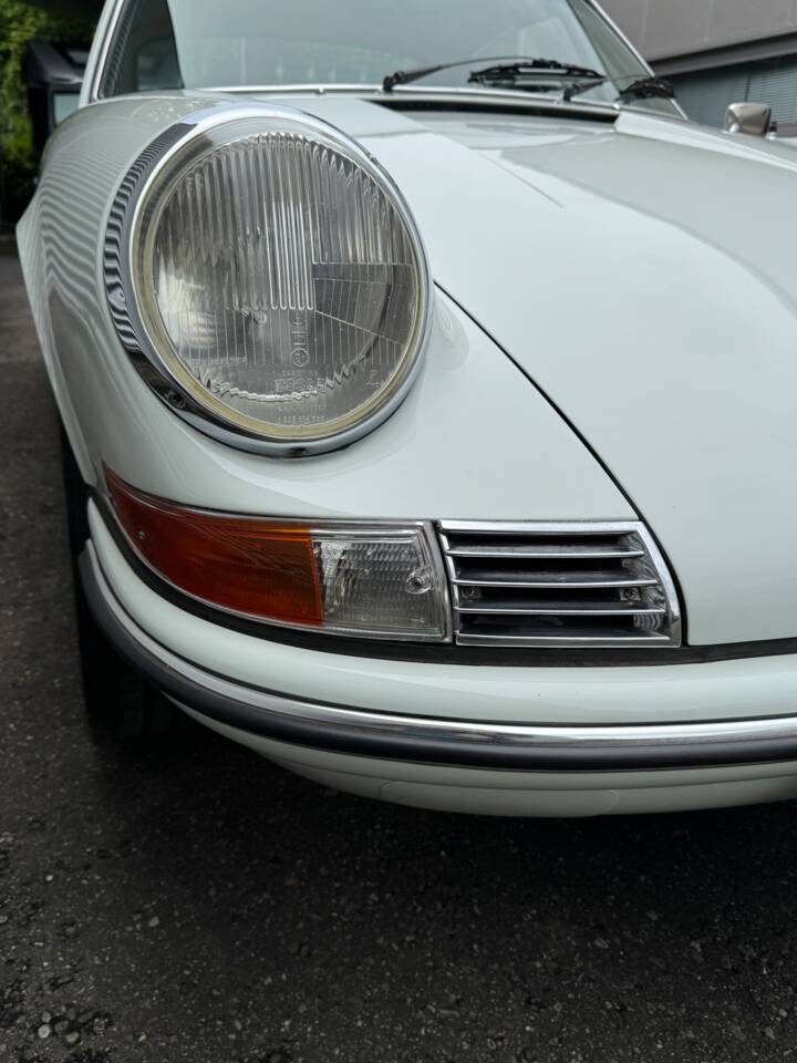 Afbeelding 32/57 van Porsche 911 2.4 T (1971)