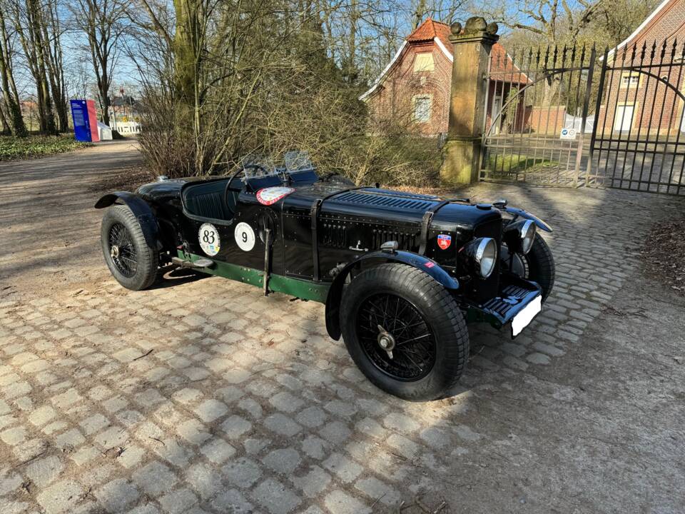Image 2/11 of Alvis Speed 25 (1937)