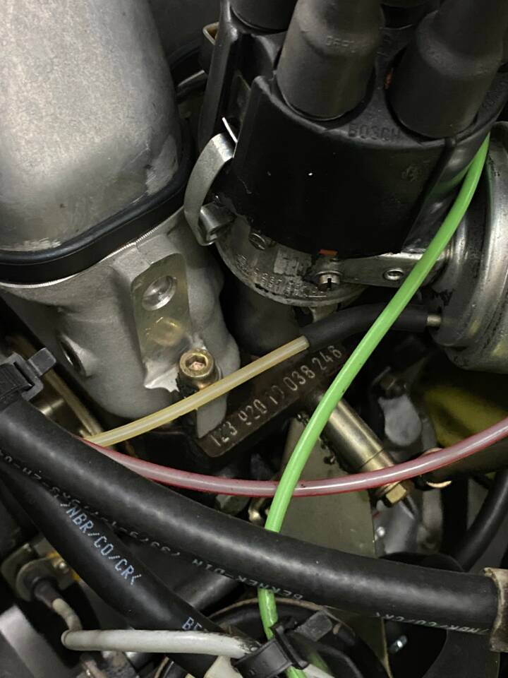 Bild 33/71 von Mercedes-Benz 250 (1979)