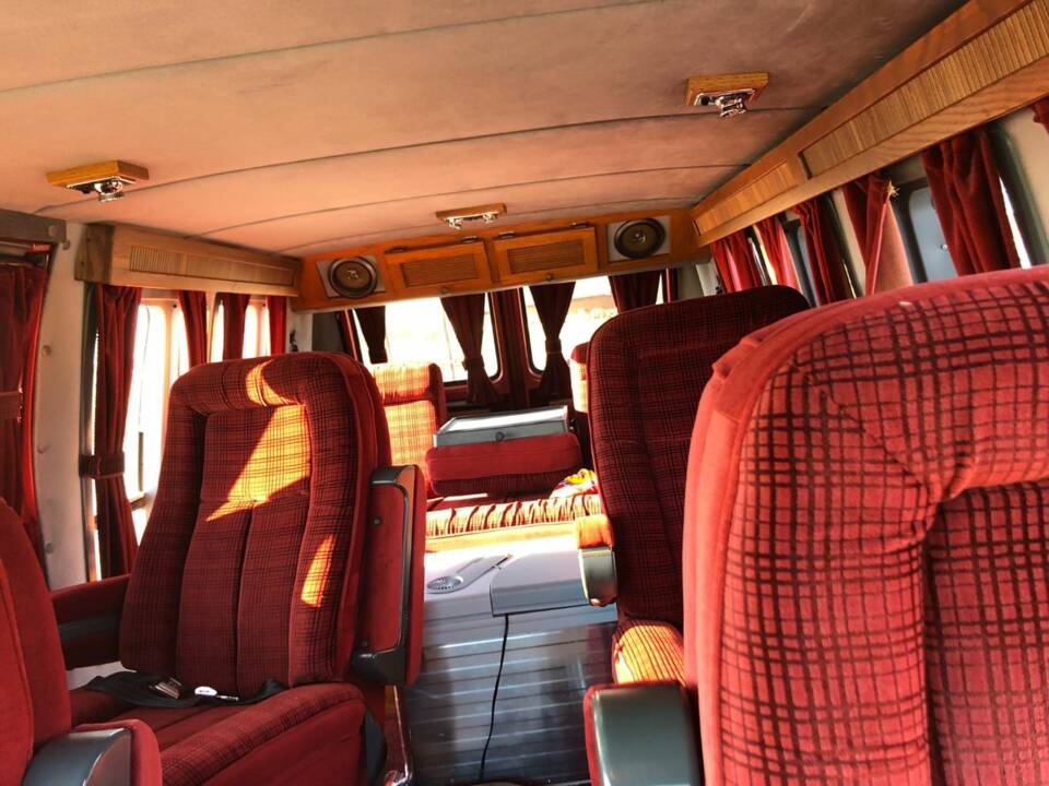 Bild 9/11 von GMC Vandura (1985)