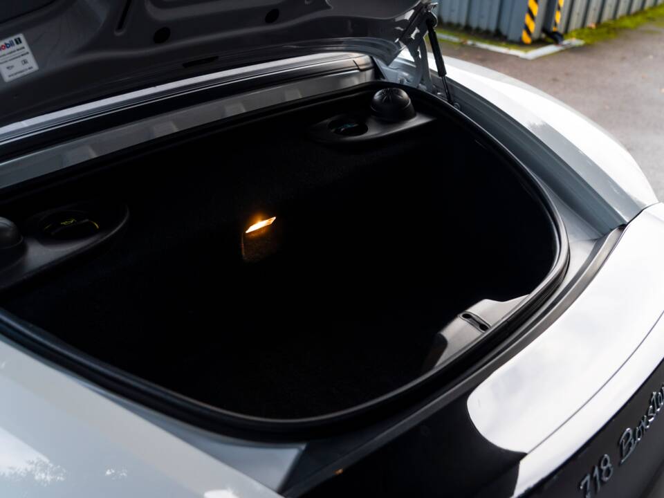 Bild 17/43 von Porsche 718 Boxster (2020)