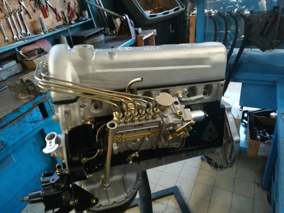 Image 21/29 of Mercedes-Benz 230 SL (1965)