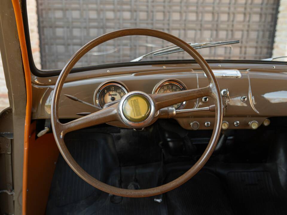 Obraz 50/50 pojazdu FIAT 1100-103 Familiare Viotti (1954)