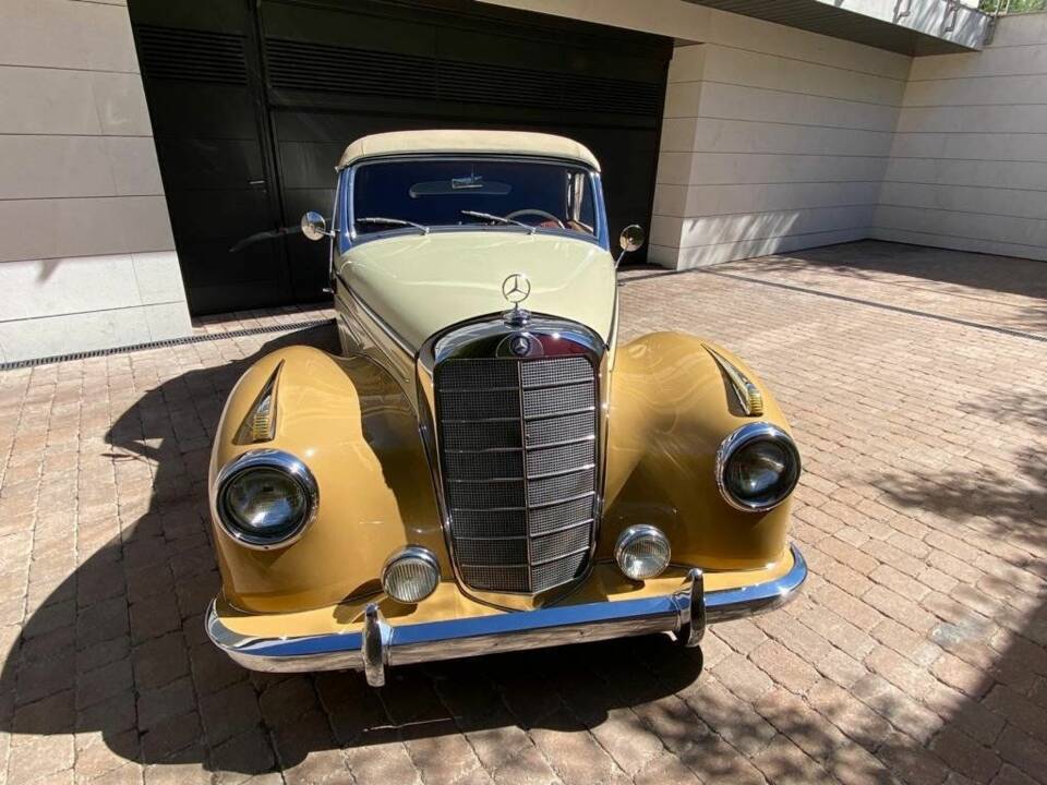 Bild 3/8 von Mercedes-Benz 220 Cabriolet A (1952)
