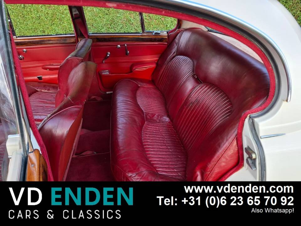 Bild 19/66 von Jaguar S-Type 3.4 (1964)