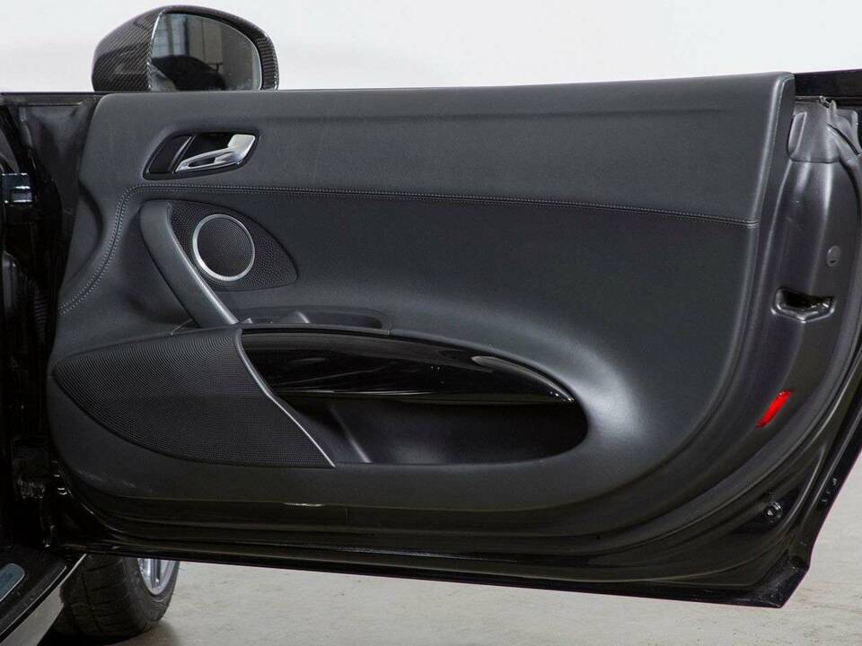 Bild 17/24 von Audi R8 V10 Spyder (2010)