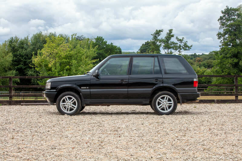 Image 9/50 de Land Rover Range Rover 4.0 HSE (2001)