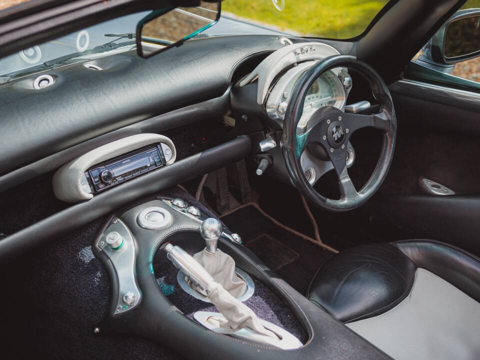 Image 6/39 of TVR Tuscan S (2003)