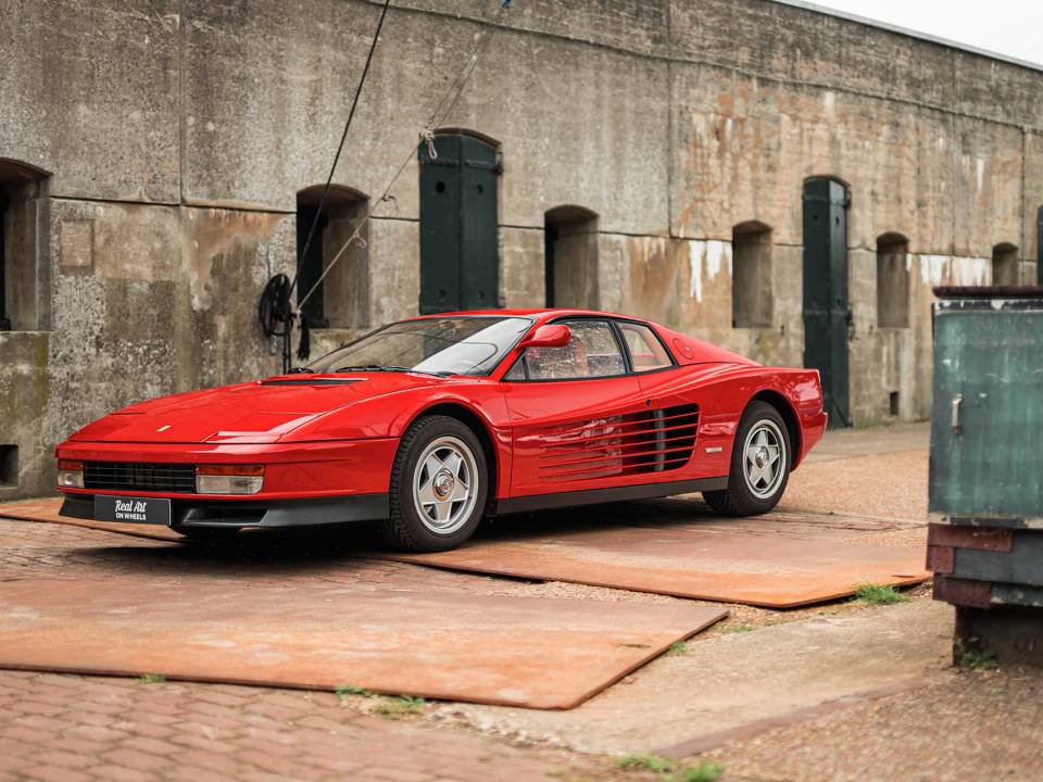 Image 4/17 of Ferrari Testarossa (1985)