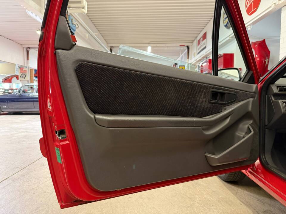 Bild 6/20 von Volvo 480 Turbo (1994)