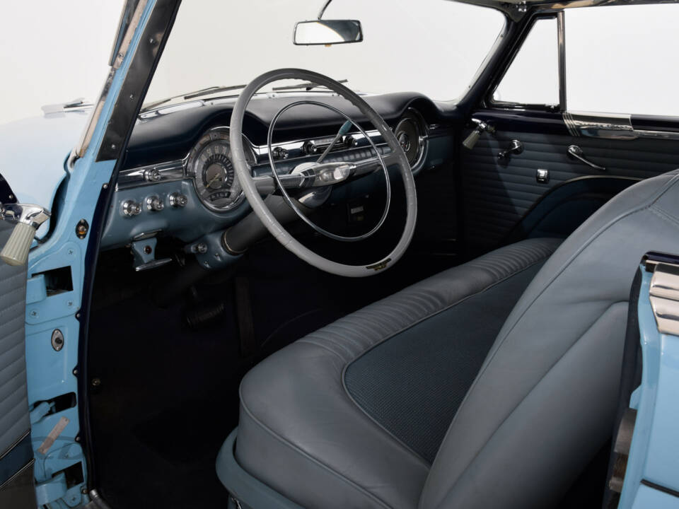 Bild 21/48 von Oldsmobile 98 Coupe (1953)