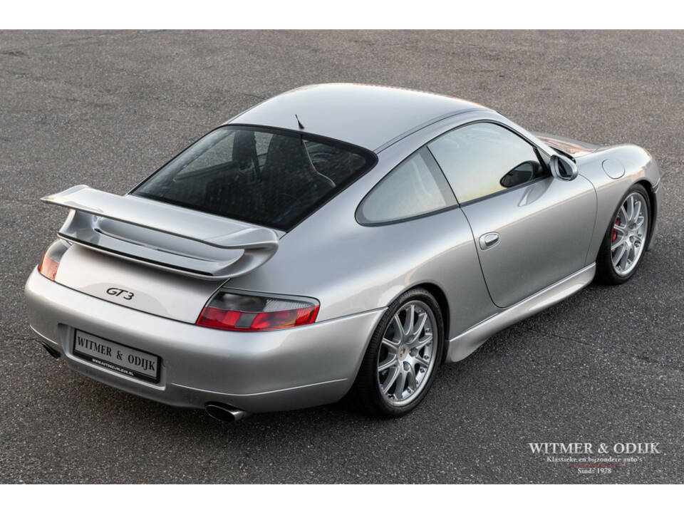 Image 8/33 of Porsche 911 GT3 (2000)
