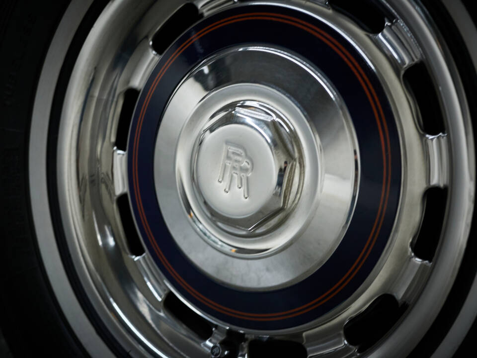 Image 35/100 de Rolls-Royce Silver Shadow II (1979)
