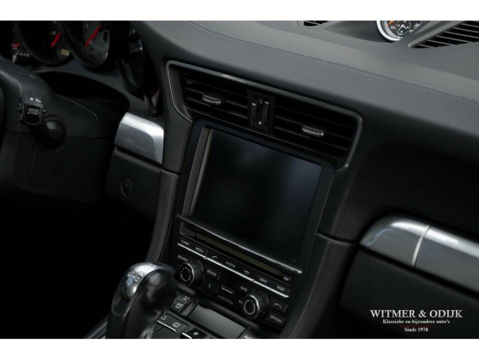 Afbeelding 18/38 van Porsche 911 Carrera 4S (WLS) (2012)