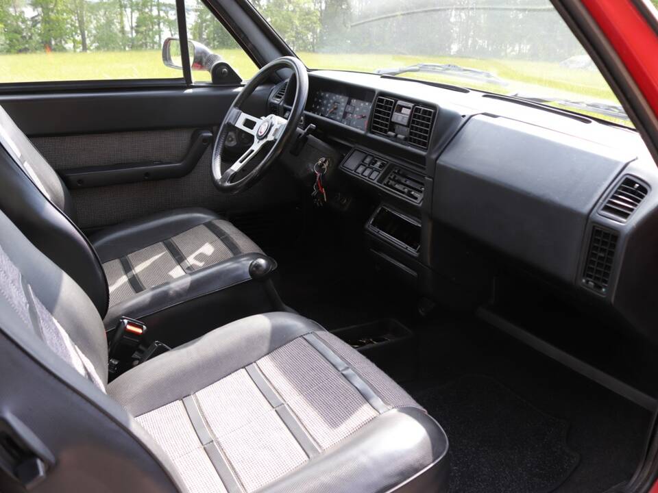Bild 11/19 von FIAT Ritmo 105 TC (1984)