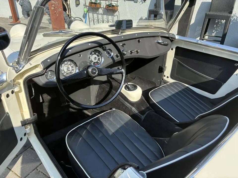 Image 11/20 of Austin-Healey Sprite Mk I (1960)