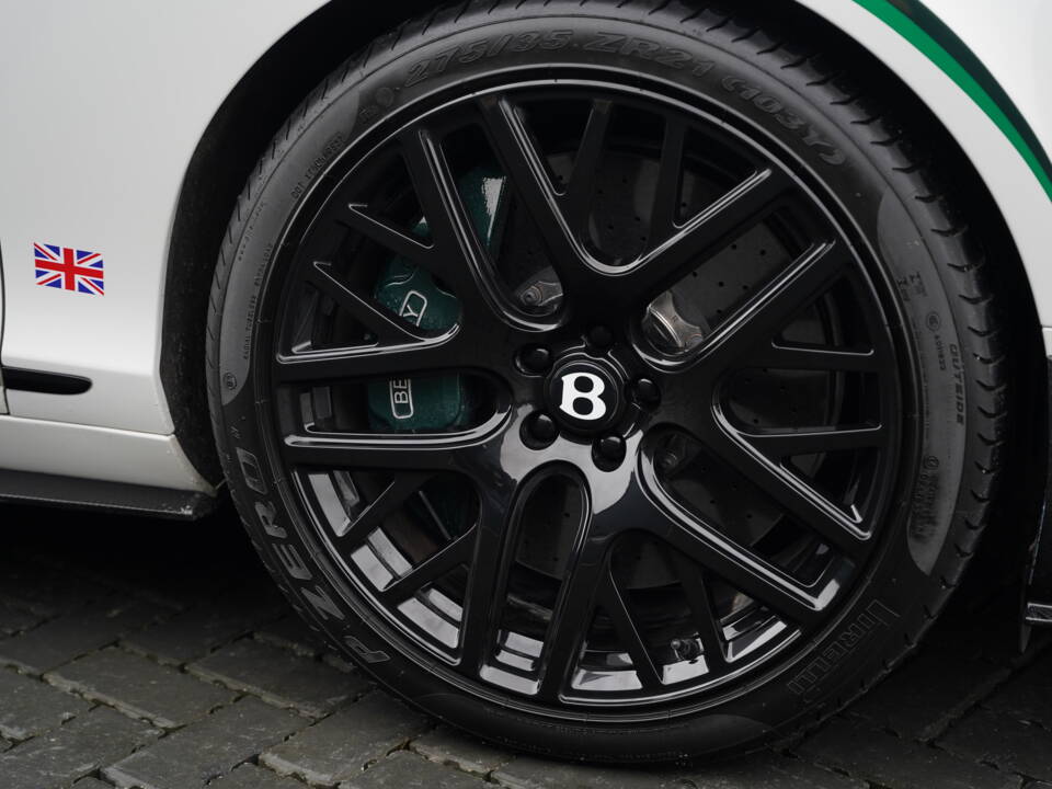 Image 33/50 of Bentley Continental GT3 R (2015)