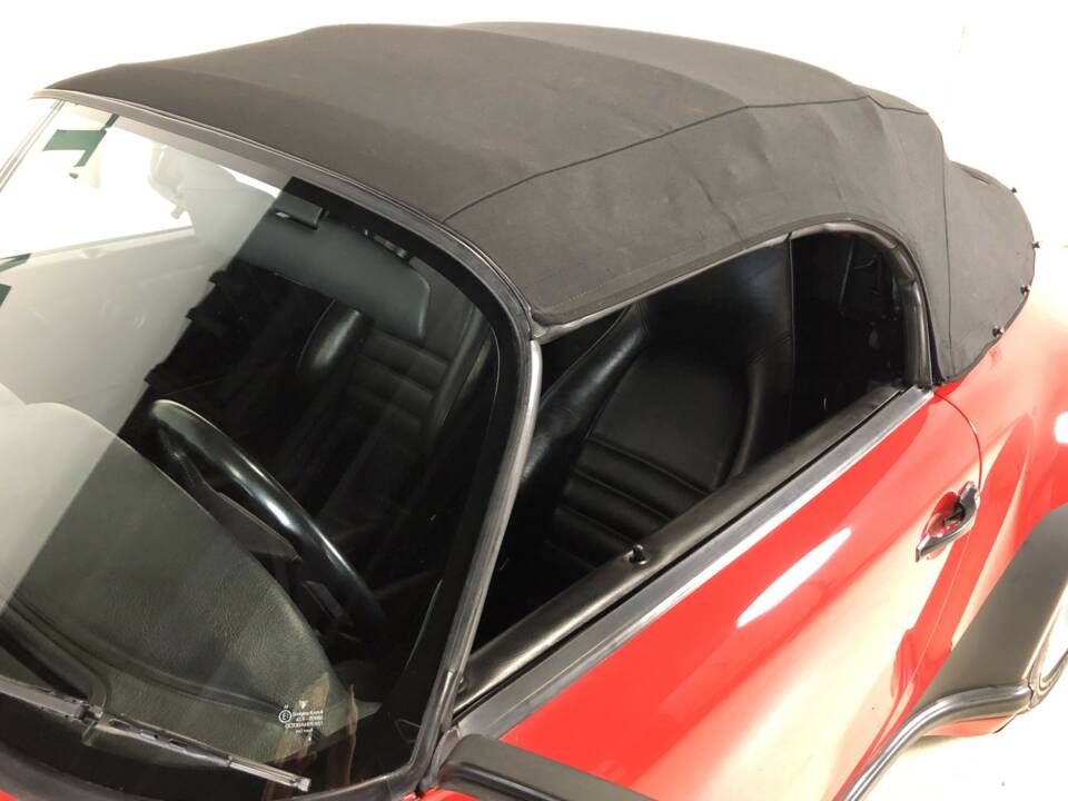 Bild 20/39 von Porsche 911 Speedster 3.2 (1989)