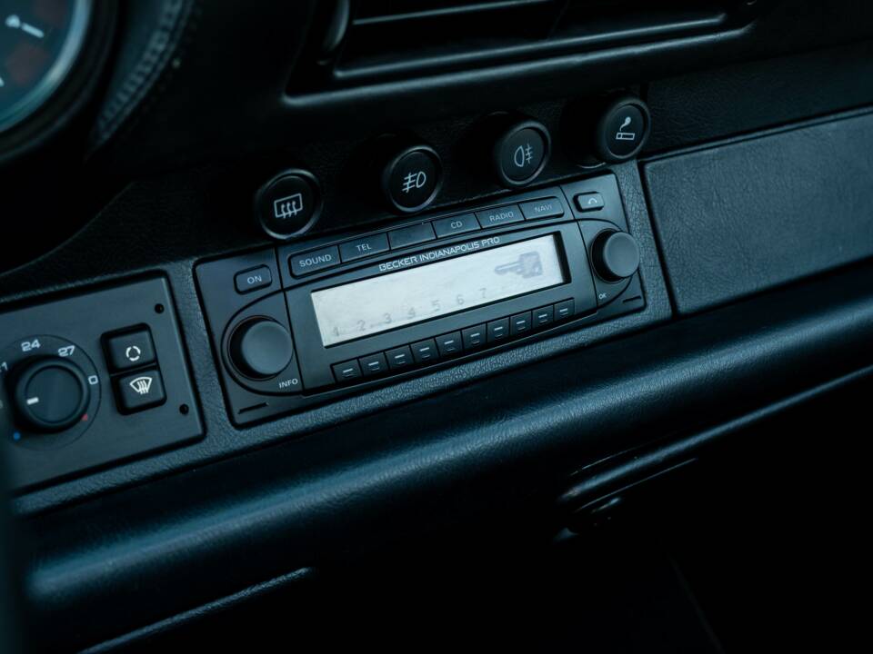 Image 20/31 of Porsche 911 Turbo (1995)
