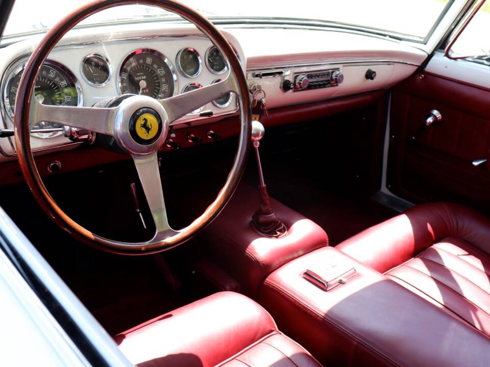 Bild 6/19 von Ferrari 250 GT Pininfarina Coupe (1960)