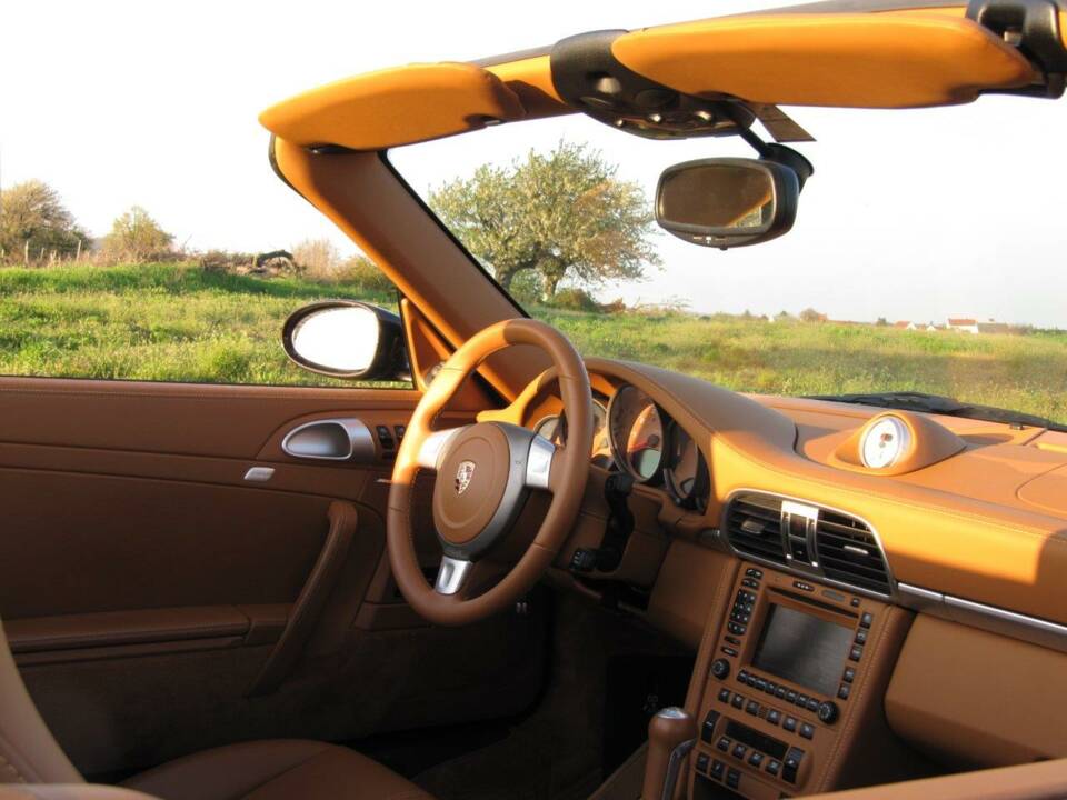 Immagine 10/92 di Porsche 911 Carrera S (2008)