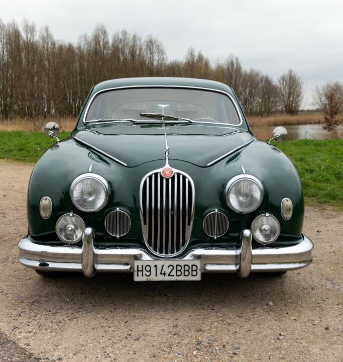 Image 42/50 de Jaguar Mk VIII (1956)