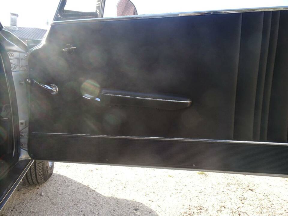 Bild 50/50 von Alfa Romeo 1750 GT Veloce (1971)