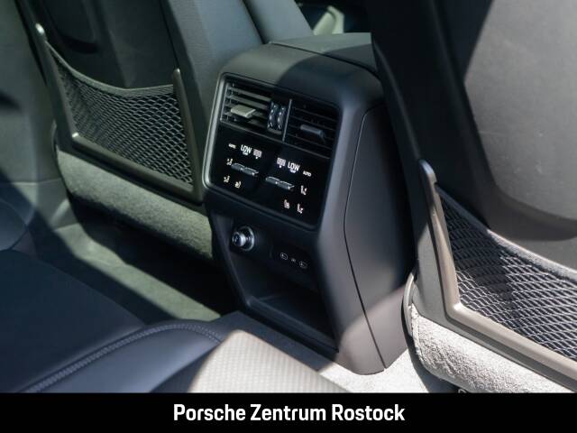 Imagen 26/34 de Porsche Cayenne Coupé E-Hybrid (2026)