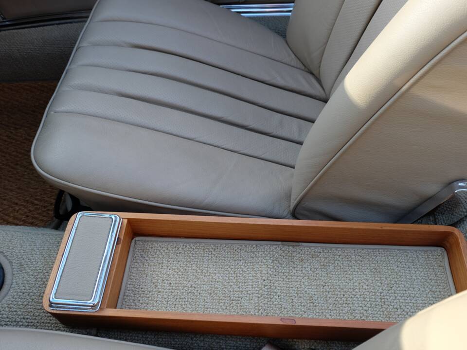 Immagine 52/66 di Mercedes-Benz 280 SL (1969)