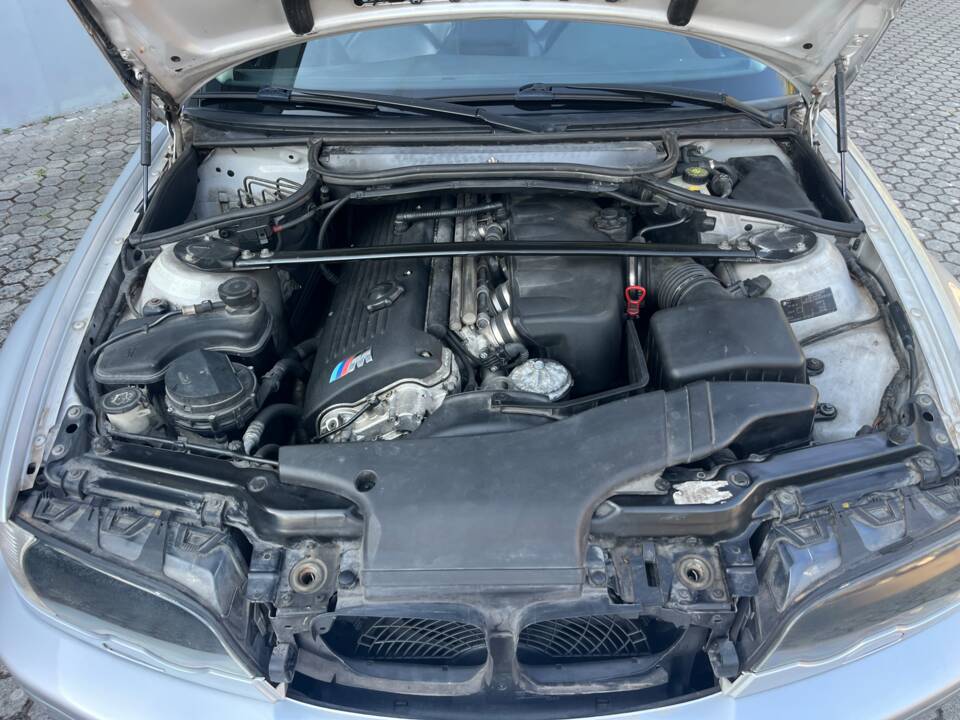 Image 18/18 of BMW M3 (2002)