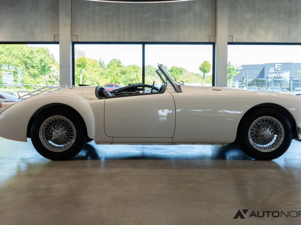 Image 18/65 of MG MGA 1600 (1960)