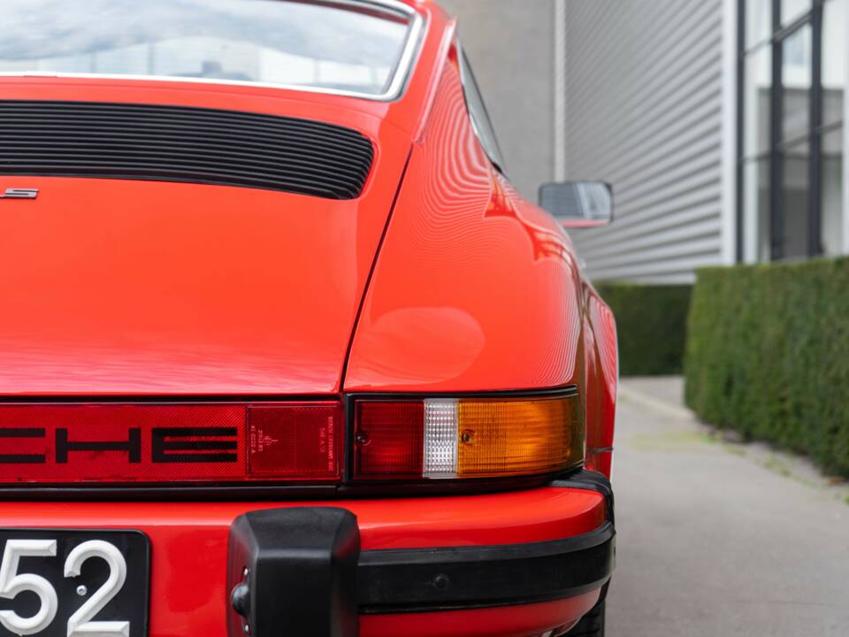 Image 20/37 of Porsche 911 2.7 S (1974)