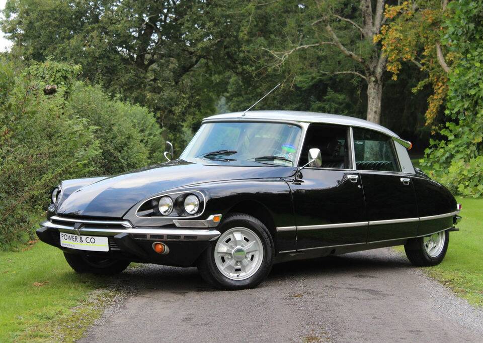 Imagen 3/8 de Citroën DS 21 (1972)