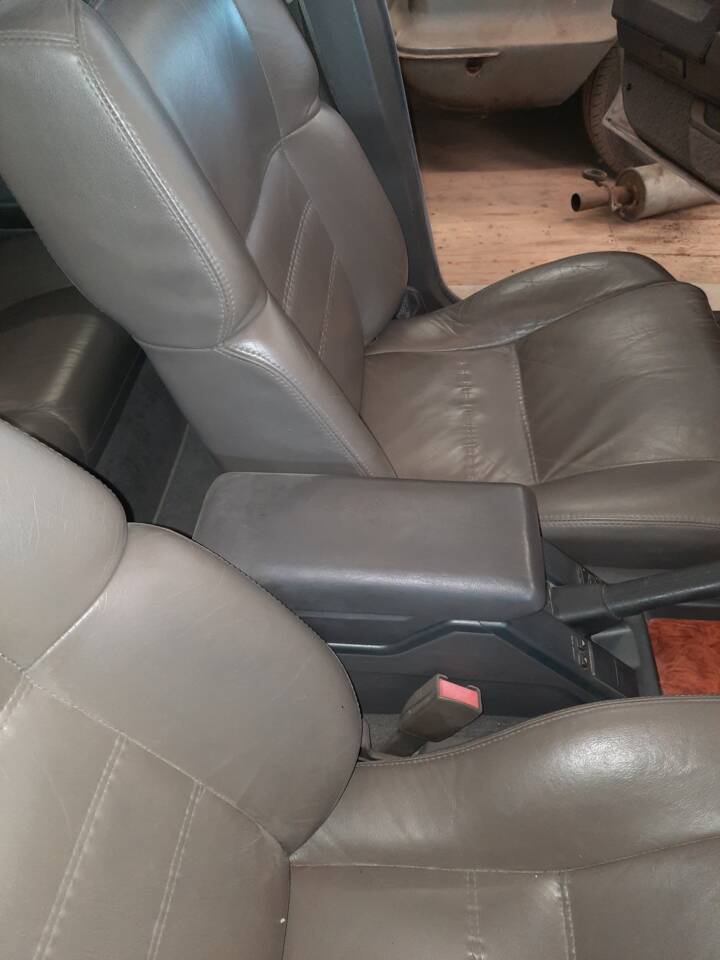 Image 21/48 of Rover 827 Si (1992)