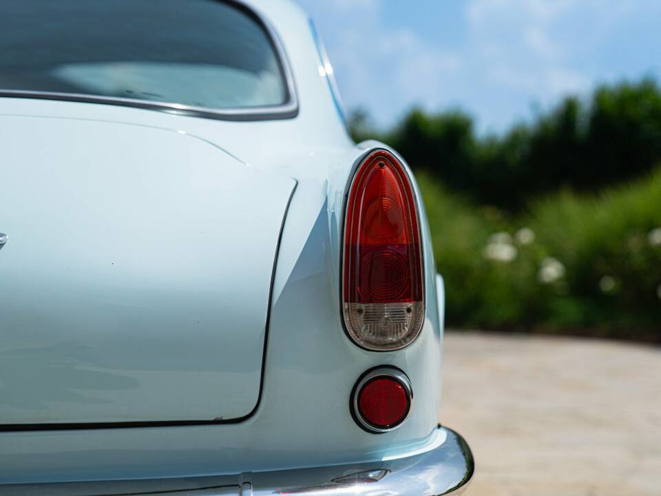 Image 18/50 of Alfa Romeo Giulietta Sprint (1960)