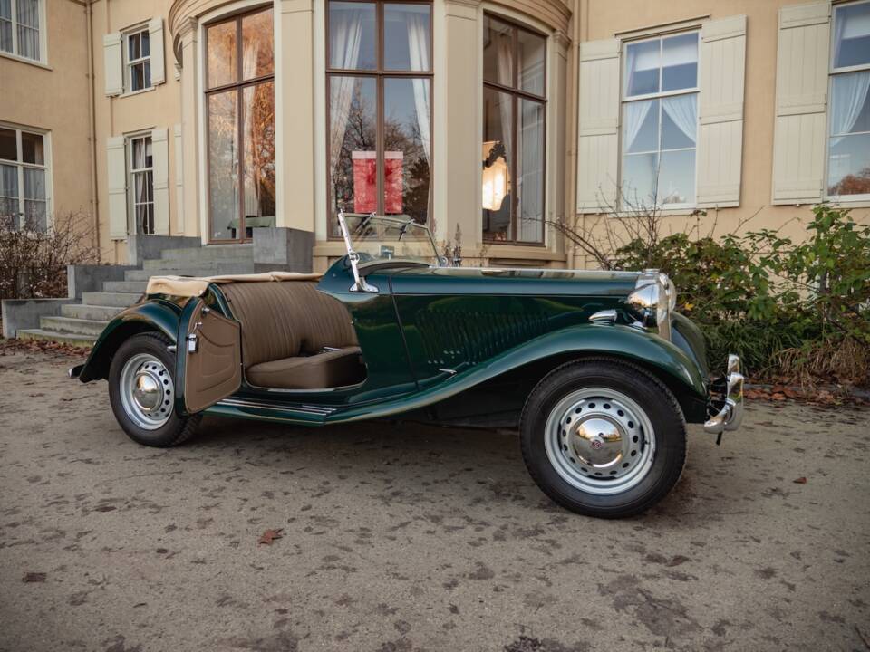 Bild 42/71 von MG TD (1950)