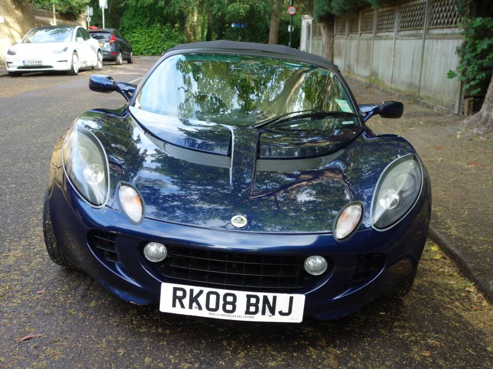 Image 2/10 of Lotus Elise SC (2008)