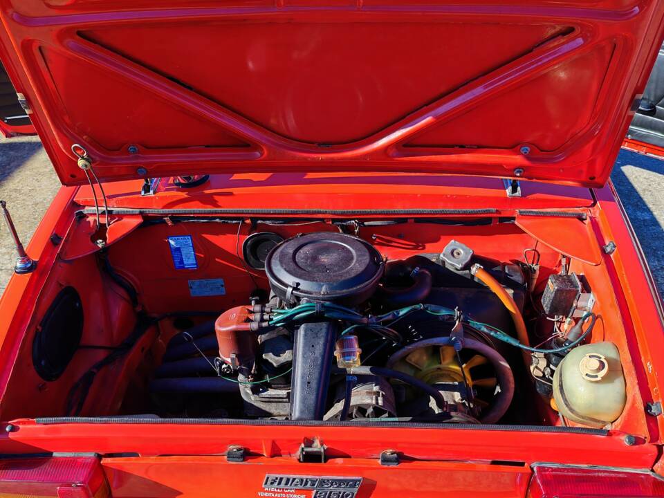 Image 32/39 of FIAT 850 Sport Spider (1969)