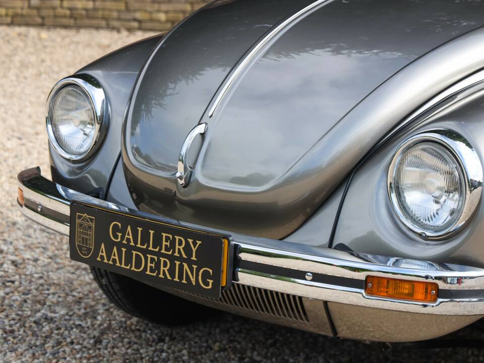 Image 18/50 of Volkswagen Beetle 1303 (1979)