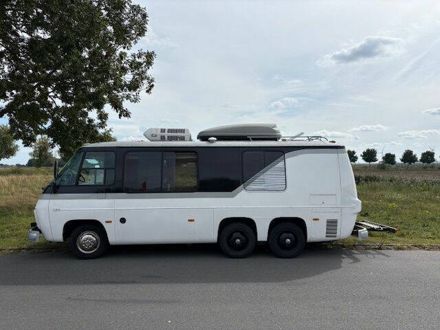 Bild 5/8 von GMC Sun Voyager (1977)