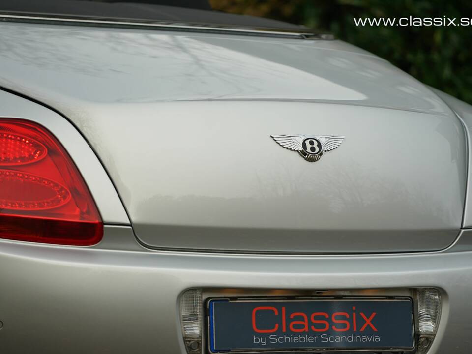 Bild 20/25 von Bentley Continental GTC (2008)
