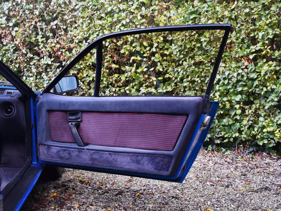 Image 28/33 of Alpine A 310 V6 (1981)