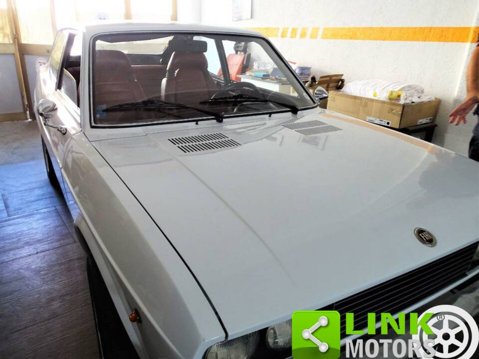 Imagen 7/10 de FIAT 128 Sport Coupe (1974)