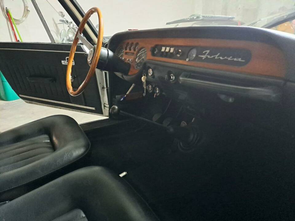 Image 25/31 of Lancia Fulvia Coupe (1966)